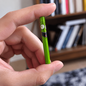 Mini pipa de vidrio Full Print, Pickle Rick!