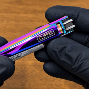 Encendedor Clipper Metálico con estuche